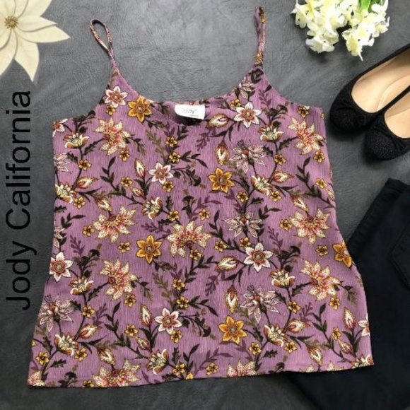 jody california Tops - Jody California Purple Floral Top